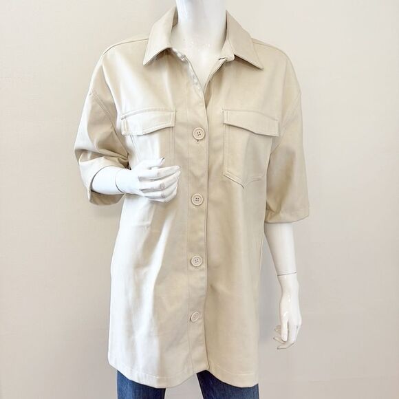 7 For All Mankind Cream Faux Leather Short Sleeve Oversized Shirt Jacket - Picture 1 of 7